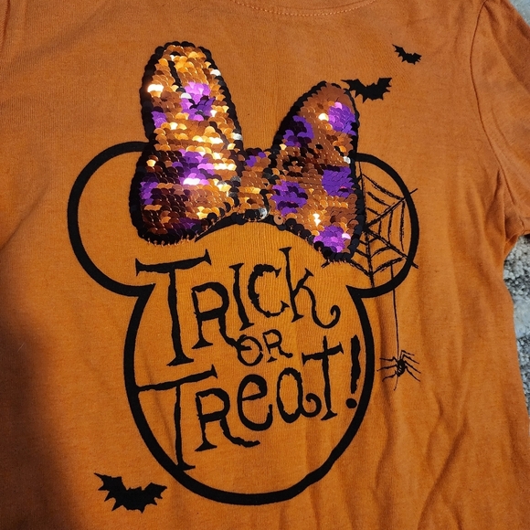 Disney Halloween Orange Long Sleeve Tee T-Shirt Minnie Mouse Sequin Bow Girls XS - Picture 3 of 8